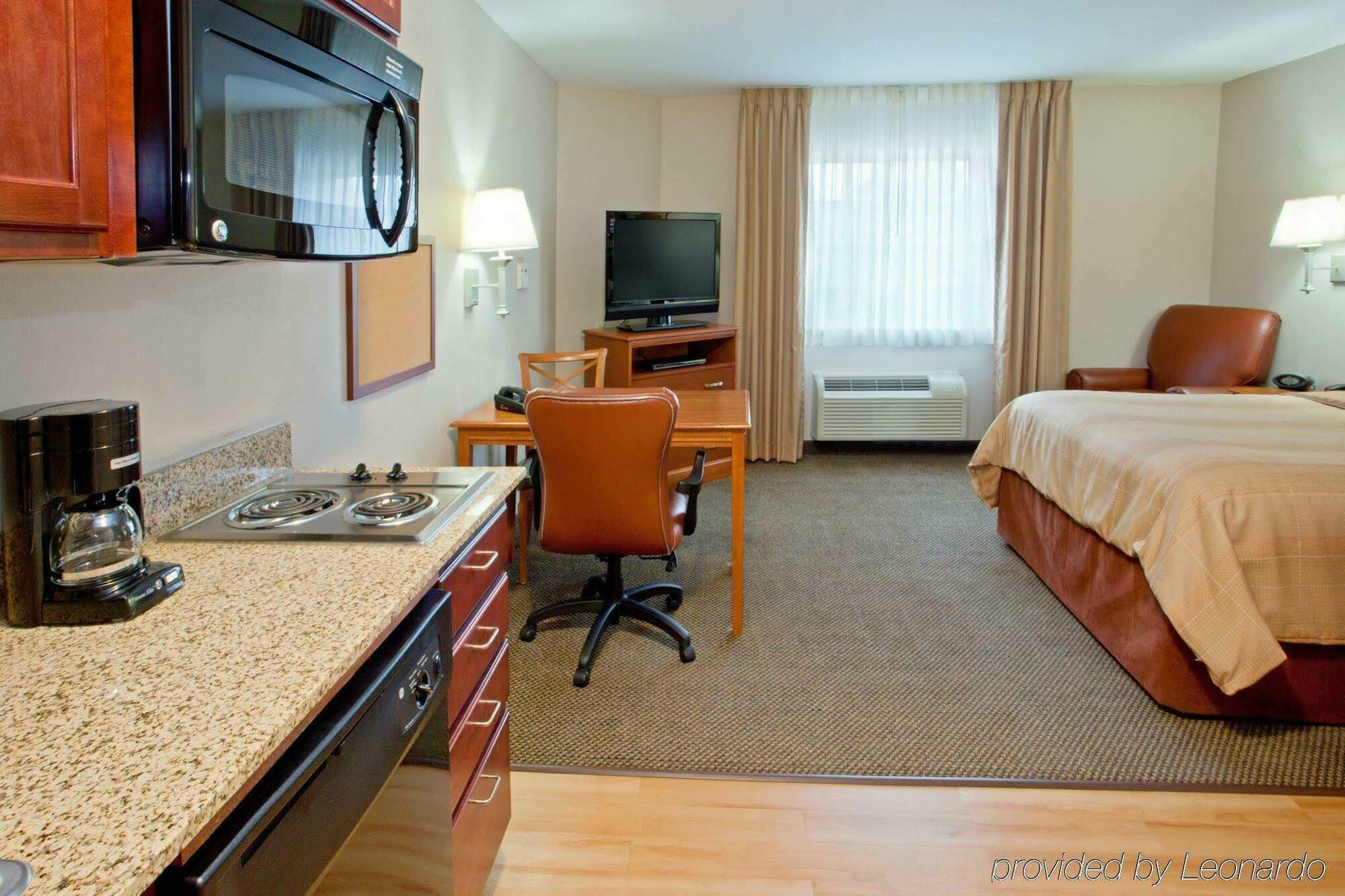 Candlewood Suites Houston Westchase - Westheimer By Ihg Ngoại thất bức ảnh