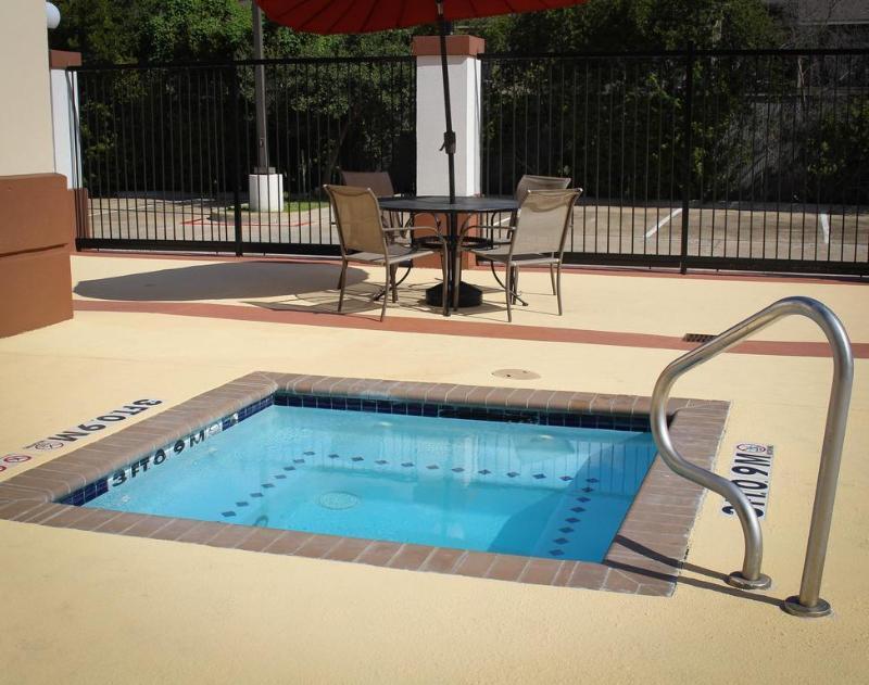 Candlewood Suites Houston Westchase - Westheimer By Ihg Ngoại thất bức ảnh